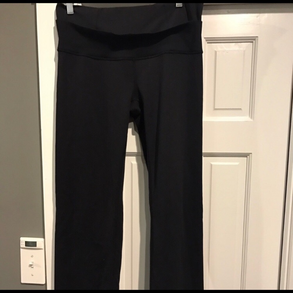 Lululemon Black Wunder Under Leggings